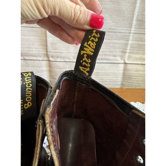 Doc Dr Martens Cherry Red Leather Boots Made In England 5 Mens/6 Wmns?‎ 8-Eye - Picture 5 of 10